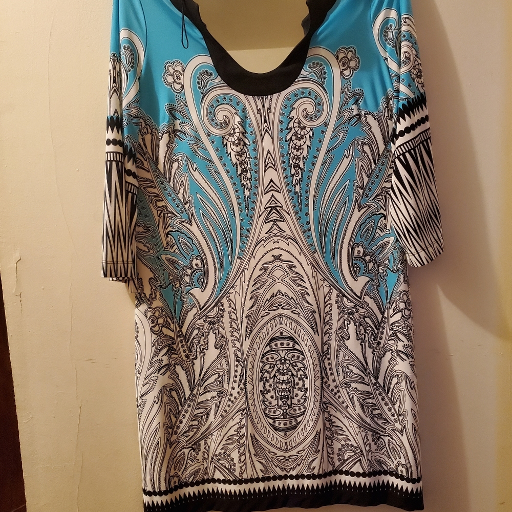 Dress - Picture 4 of 4